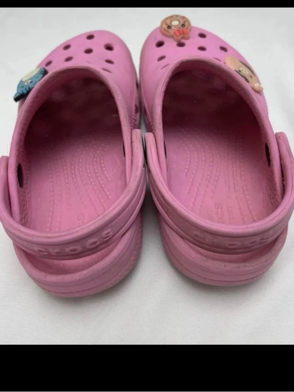 Kids Crocs Pink Lightweight Clog Shoes with Fun Charms C10